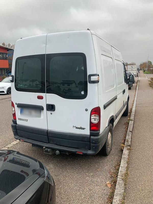 Second-hand Renault Master 116 CP (85 kW) 2005 Alb Monovolum