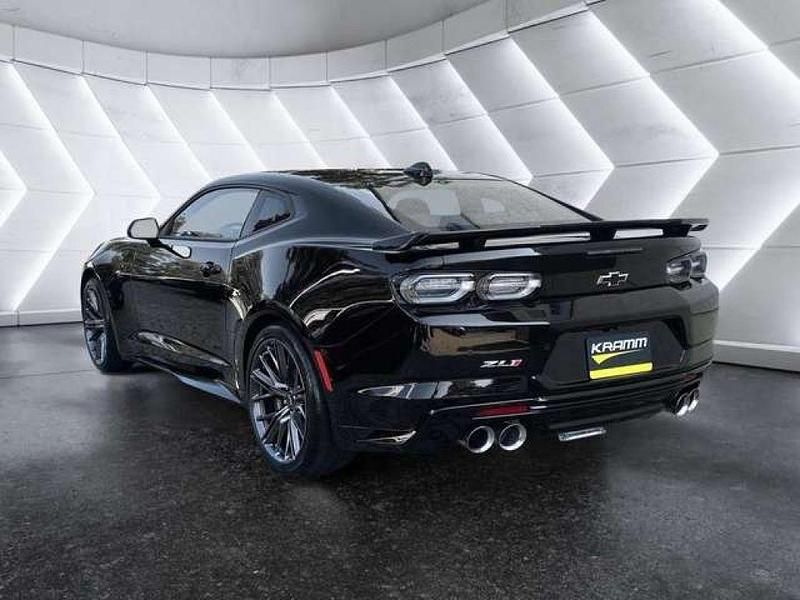 Gebraucht Chevrolet Camaro 659 PS (484 kW) 2024 Schwarz Coupé