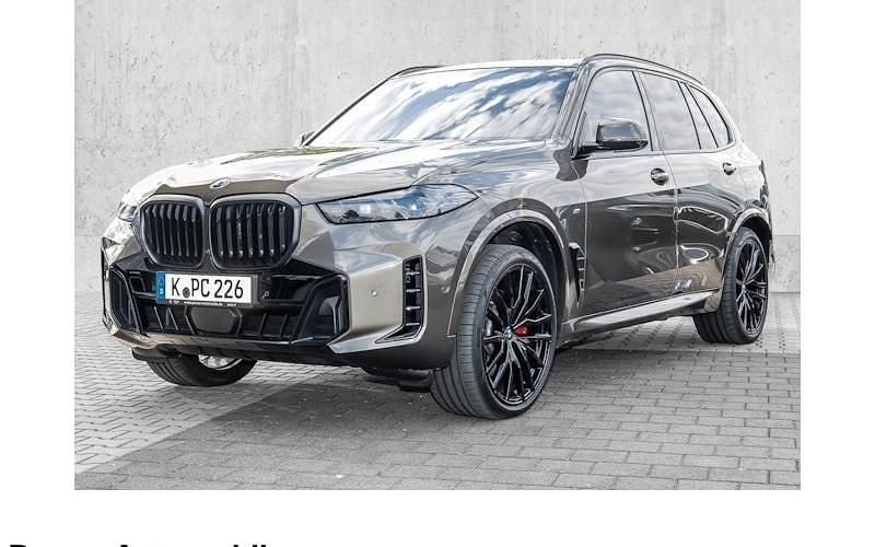 Manhattan metallic Gebraucht 2024 BMW X5 M Sport SUV | 84.995 € (Guter Preis) - Bild 1/4