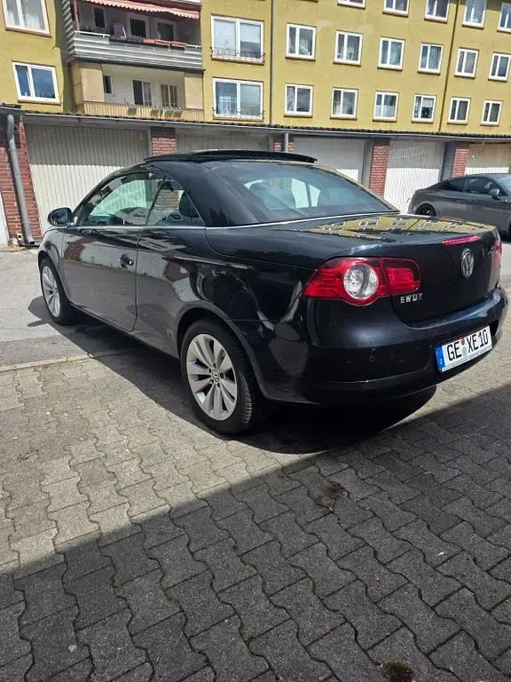 Gebraucht VW Eos 122 PS (89 kW) 2008 Schwarz Cabrio