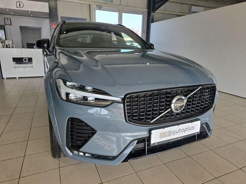 Gebraucht Volvo XC60 R-Design 250 PS (183 kW) 2022 Grau SUV