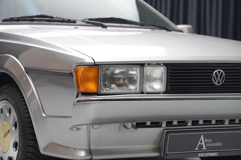 Second-hand VW Scirocco 95 CP (69 kW) 1990 Argintiu Coupe