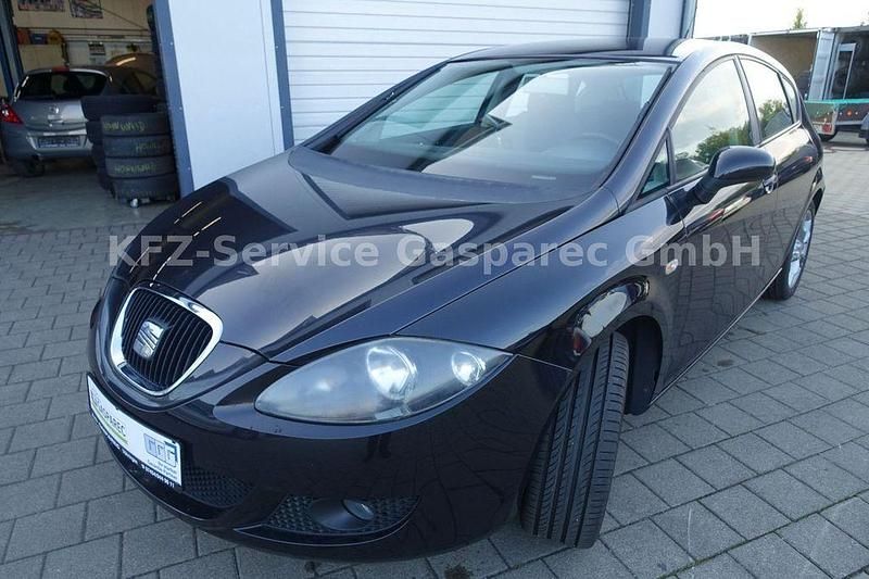 Schwarz Gebraucht 2008 Seat Leon Sport Limousine | 4.900 € (Fairer Preis) - Bild 1/4