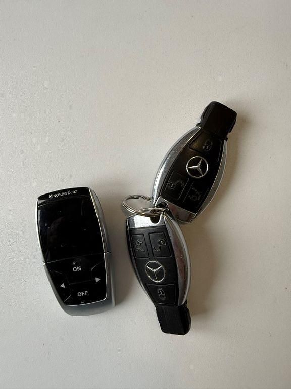 Gebraucht Mercedes E250 204 PS (150 kW) 2015 Gelb Kombi