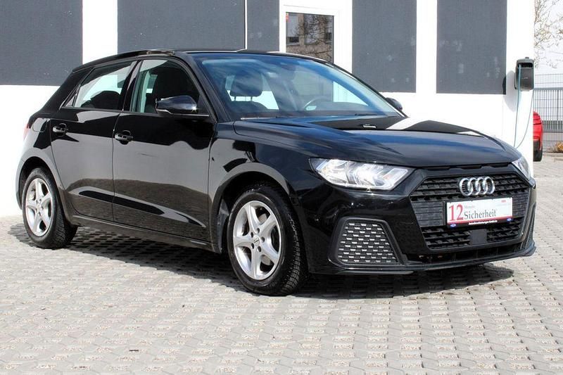 Gebraucht Audi A1 Sportback Basis 116 PS (85 kW) 2020 Schwarz Kleinwagen