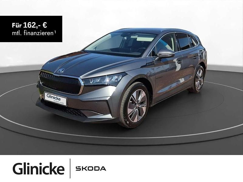 Graphitgrau metallic Gebraucht 2023 Skoda Enyaq iV SUV | 33.870 € (Guter Preis) - Bild 1/3