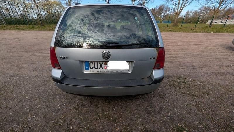 Gebraucht VW Golf IV Trendline 101 PS (74 kW) 2005 Silber Kombi