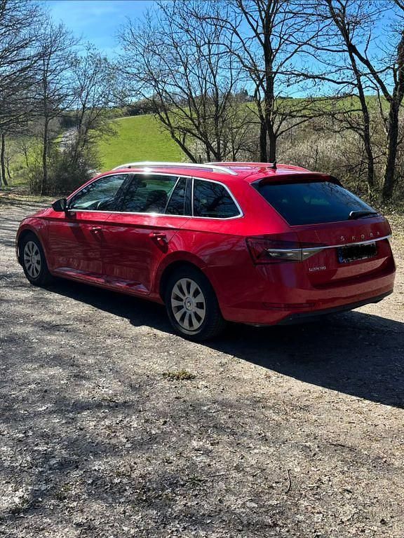 Gebraucht Skoda Superb Style 150 PS (110 kW) 2020 Rot Kombi