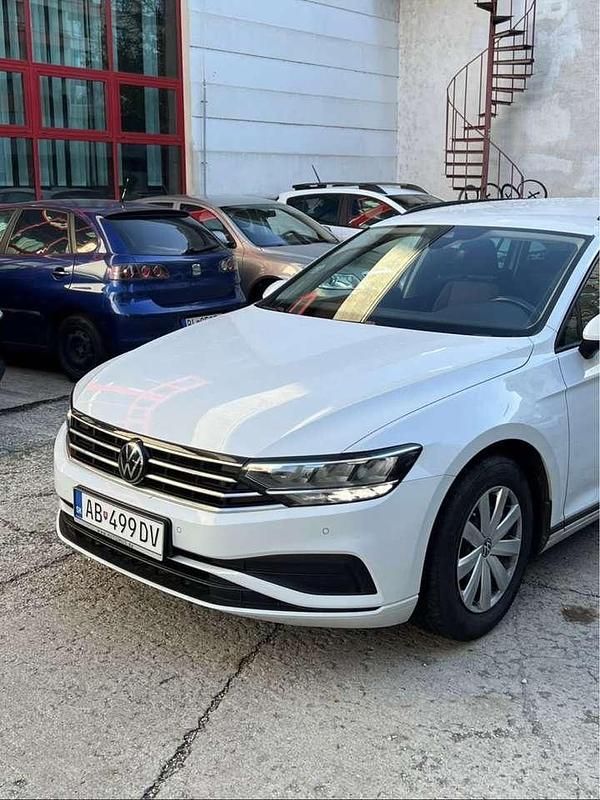 Gebraucht VW Passat 122 PS (89 kW) 2022 Kombi