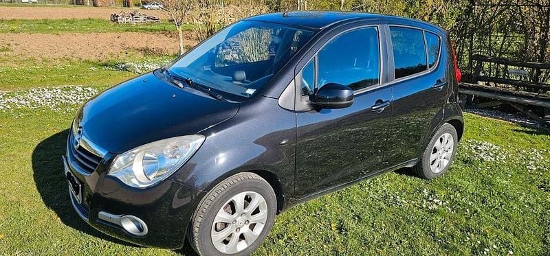 Gebraucht Opel Agila Edition 94 PS (69 kW) 2009 Schwarz Kleinwagen