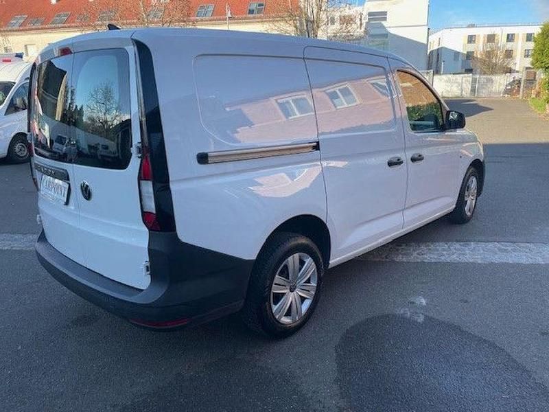 Gebraucht VW Caddy 102 PS (75 kW) 2022 Candyweiss Van / Kleinbus