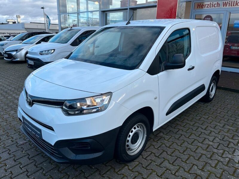 Weiß Gebraucht 2020 Toyota Proace City Van | 13.790 € (Guter Preis) - Bild 1/4