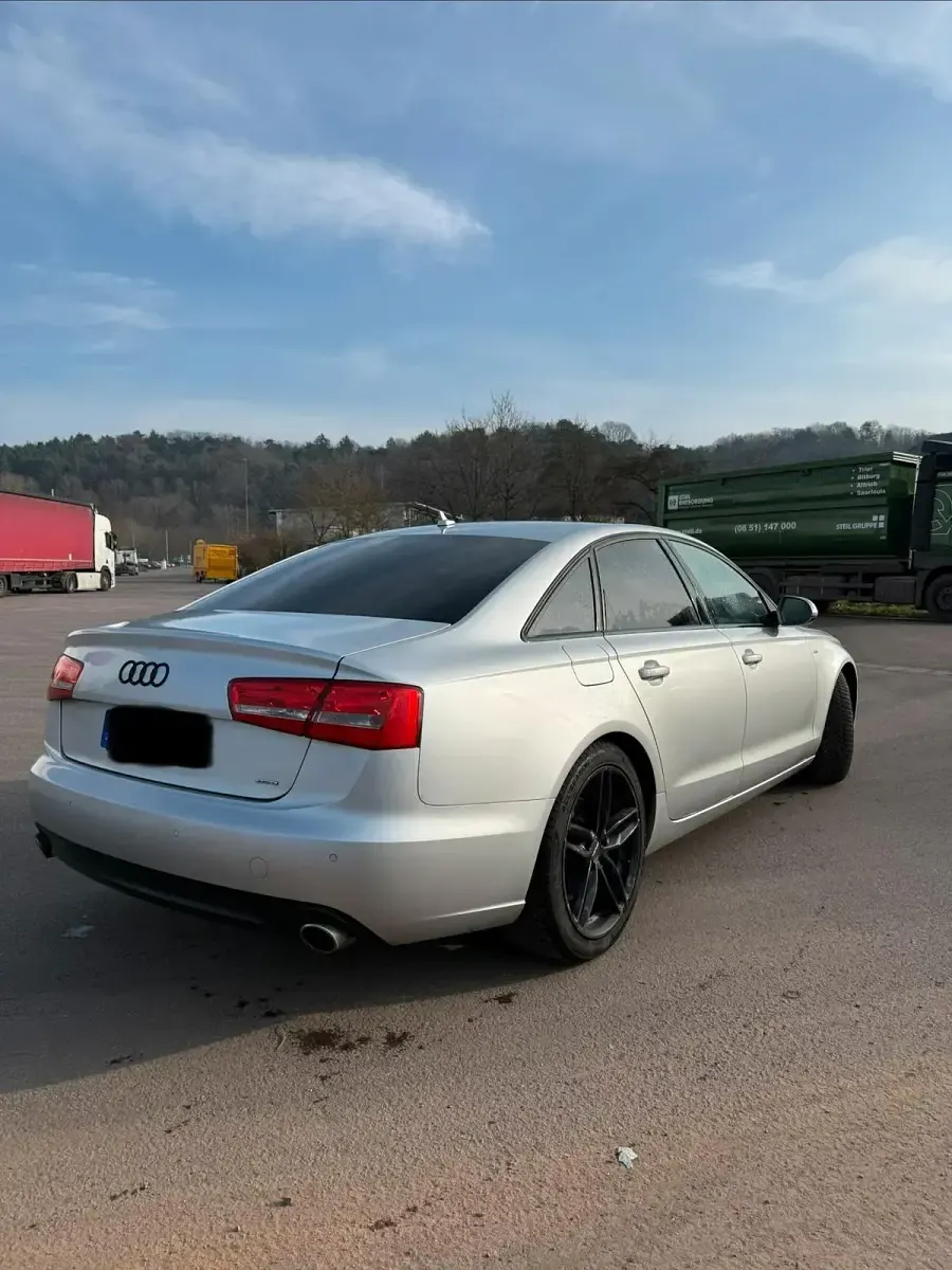 Gebraucht Audi A6 S-Line 204 PS (150 kW) 2012 Silber Limousine