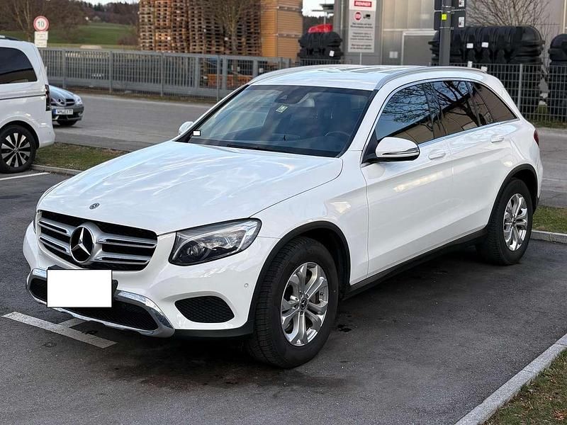 Gebraucht Mercedes GLC220 170 PS (125 kW) 2018 Weiß SUV