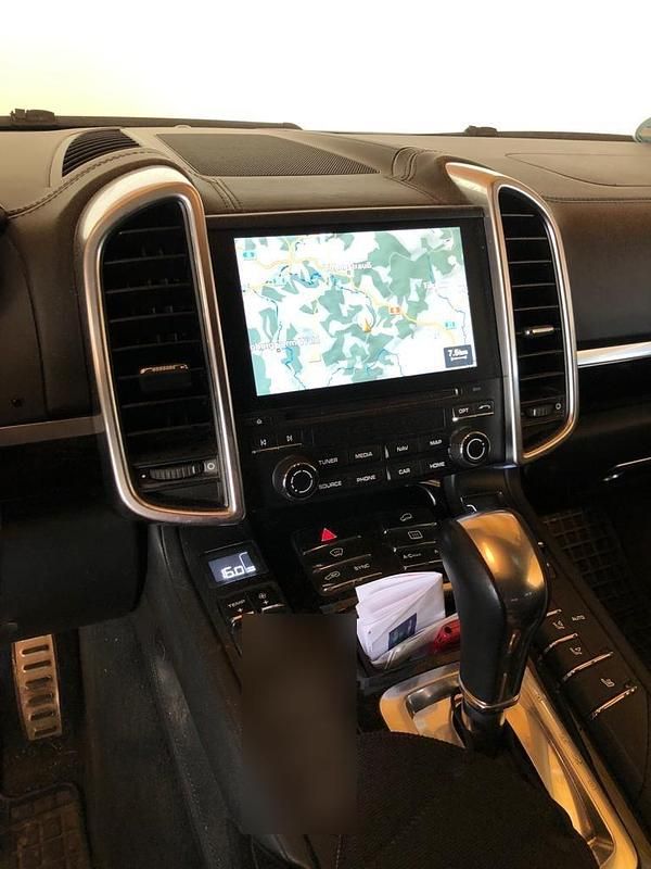 Second-hand Porsche Cayenne S 385 CP (283 kW) 2017 Negru SUV