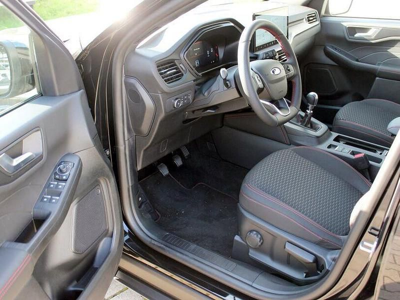 Gebraucht Ford Kuga ST-Line 150 PS (110 kW) 2024 Schwarz SUV