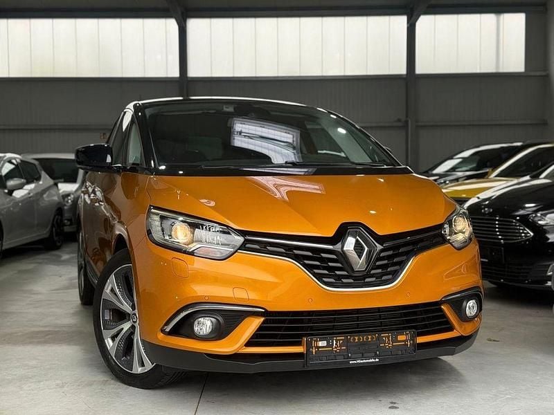 Gelb Gebraucht 2018 Renault Scénic IV Intens Van / Kleinbus | 10.600 € (Fairer Preis) - Bild 1/4