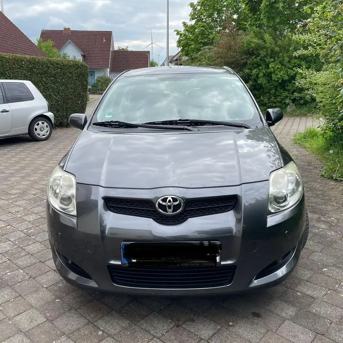 Gebraucht Toyota Auris Sol 124 PS (91 kW) 2007 Grau Kleinwagen