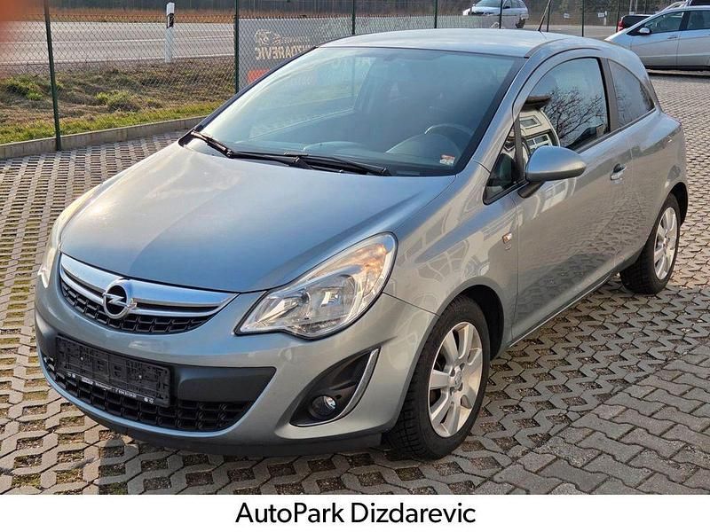 Gebraucht Opel Corsa Satellite 87 PS (63 kW) 2011 Silber Kleinwagen