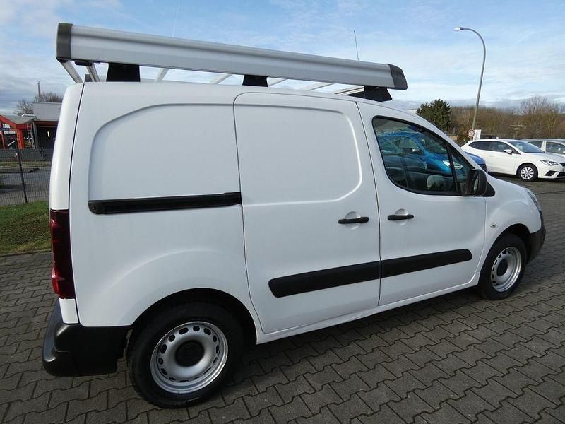 Gebraucht Citroën Berlingo Business Class 75 PS (55 kW) 2016 Weiß Van / Kleinbus