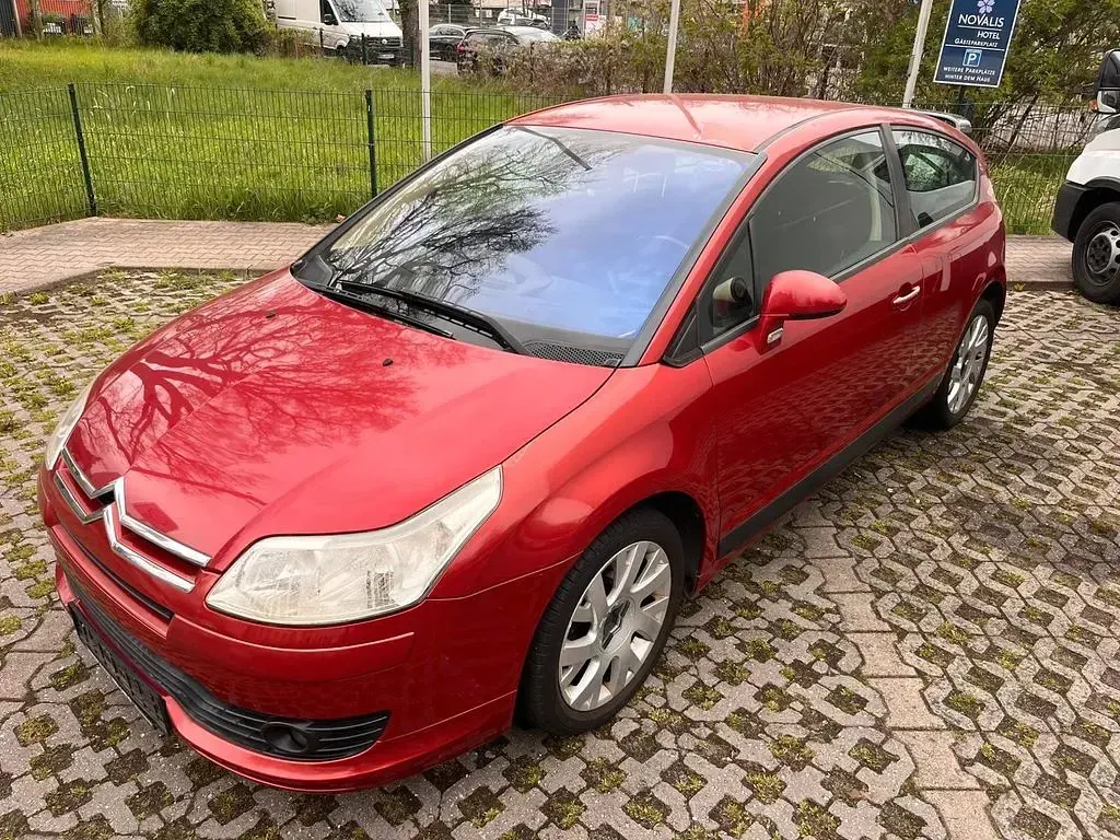 Gebraucht Citroën C4 VTR Sport 109 PS (80 kW) 2005 Rot Coupé