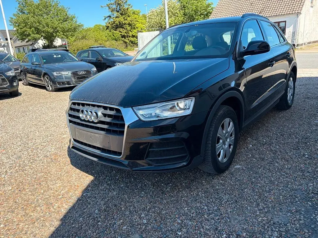 Gebraucht Audi Q3 Sport 150 PS (110 kW) 2015 Schwarz SUV