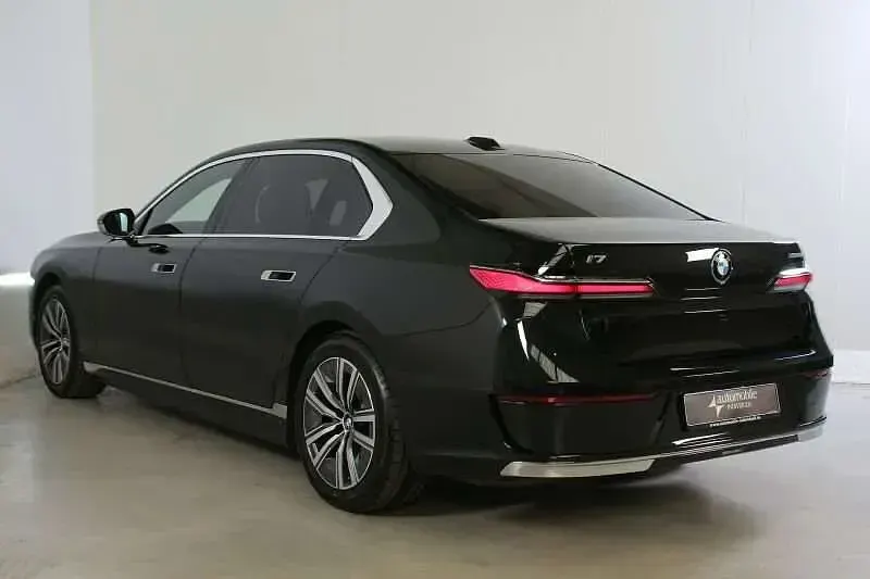 Gebraucht BMW i7 Executive 400 kW (544 PS) 2025 Schwarz Limousine