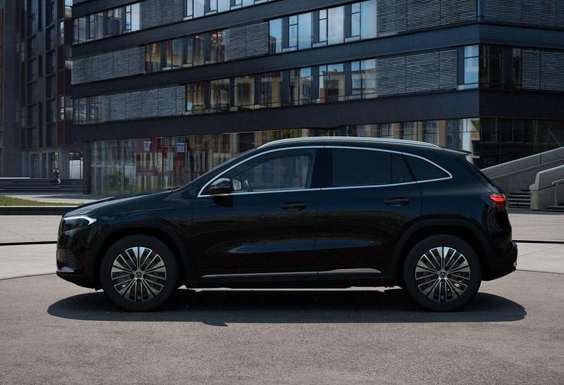 Gebraucht Mercedes EQA250+ Progressive 139 kW (190 PS) 2025 Metalliclack kosmosschwarz SUV