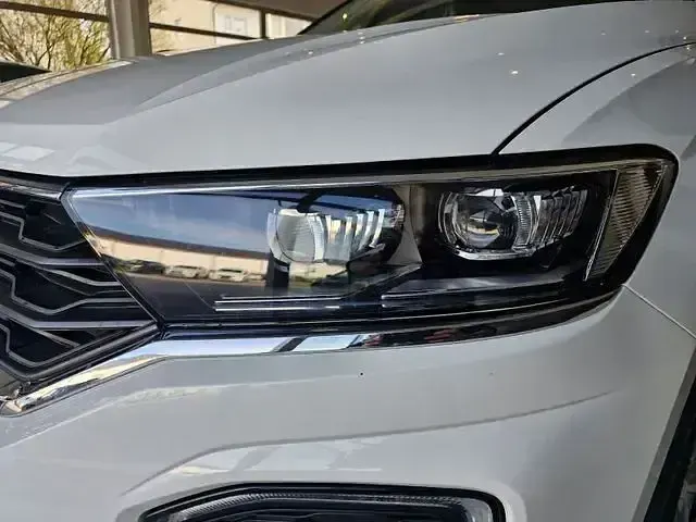 Gebraucht VW T-Roc Style 150 PS (110 kW) 2019 Weiß SUV