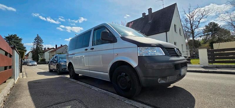 Używany VW Transporter 130 KM (95 kW) 2009 Srebrny Van