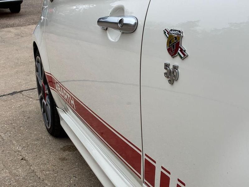 Gebraucht Abarth 595 Turismo 165 PS (121 kW) 2017 Weiß Kleinwagen