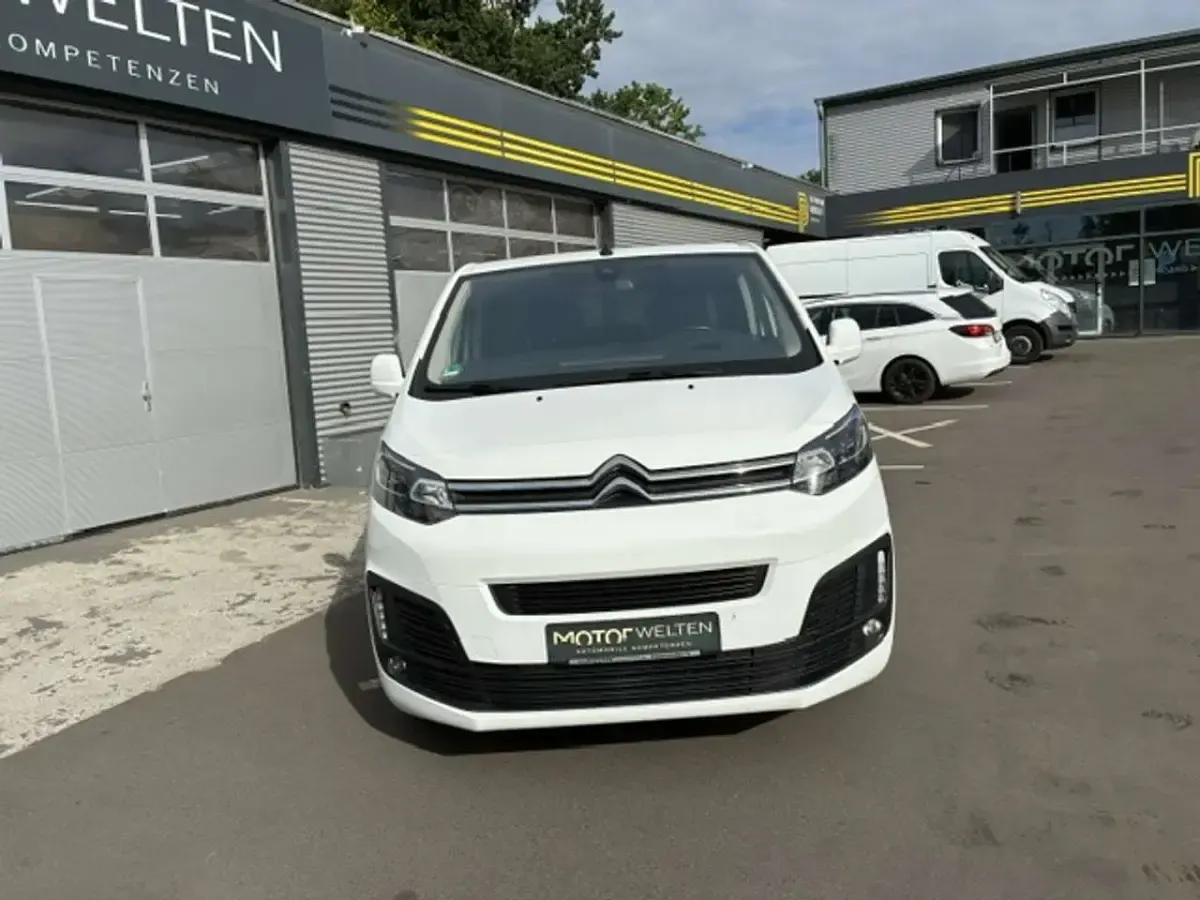 Gebraucht Citroën Spacetourer 179 PS (131 kW) 2020 Lack weiss Van / Kleinbus