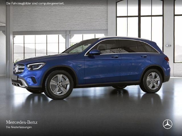 Gebraucht Mercedes GLC300e 320 PS (235 kW) 2021