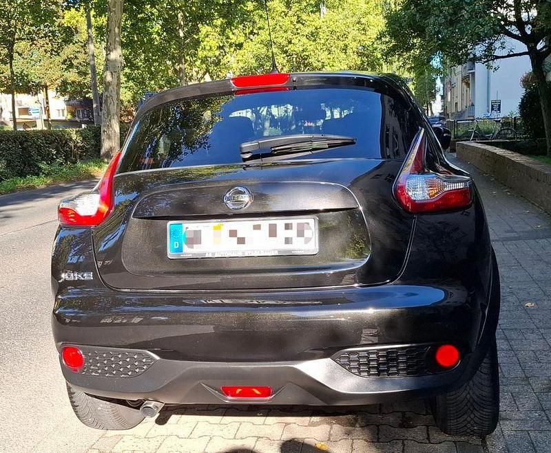 Gebraucht Nissan Juke 116 PS (85 kW) 2016 Schwarz SUV