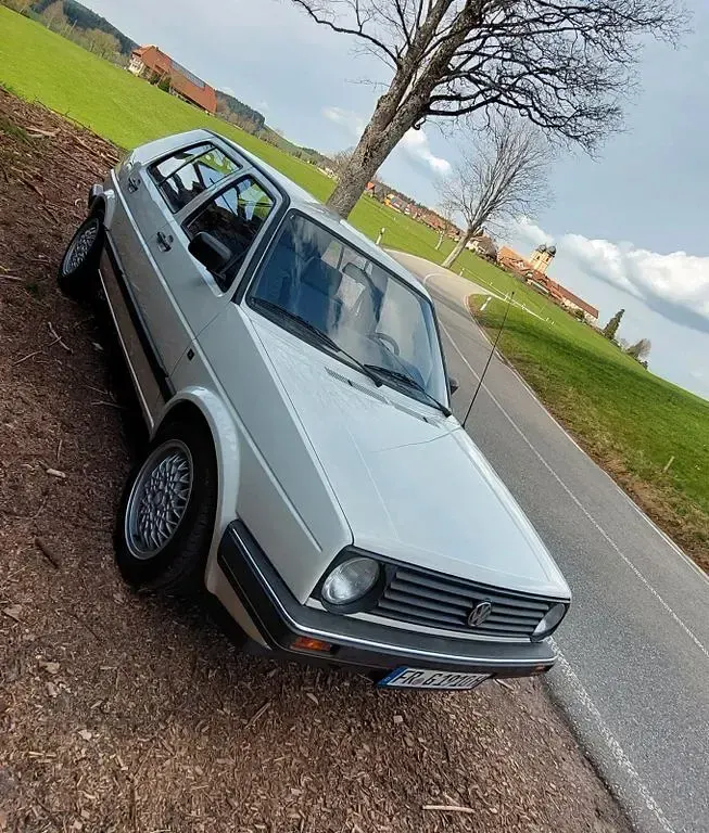 Gebraucht VW Golf II 69 PS (50 kW) 1989 Weiß Kleinwagen