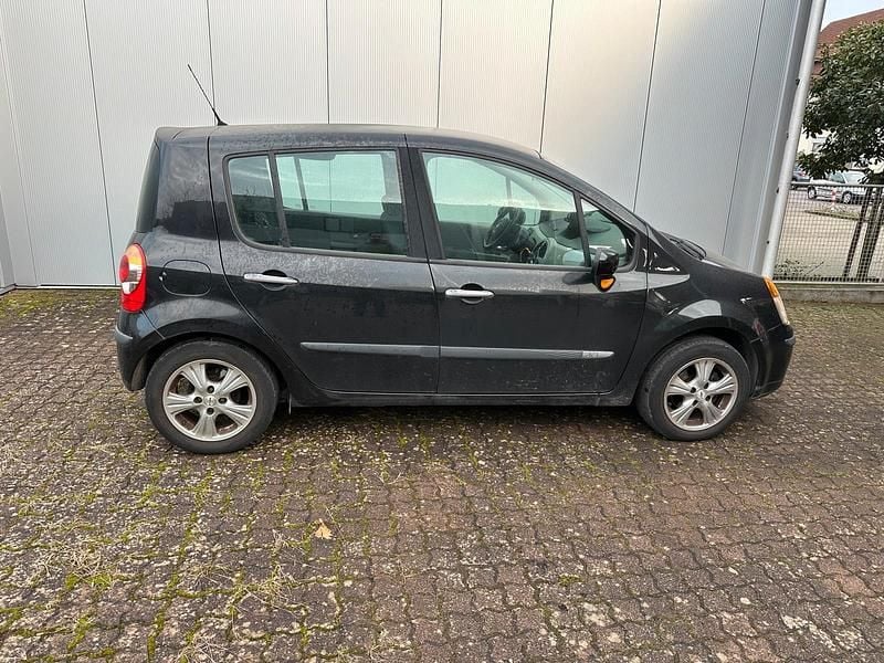 Gebraucht Renault Modus 106 PS (77 kW) 2007 Schwarz Van / Kleinbus