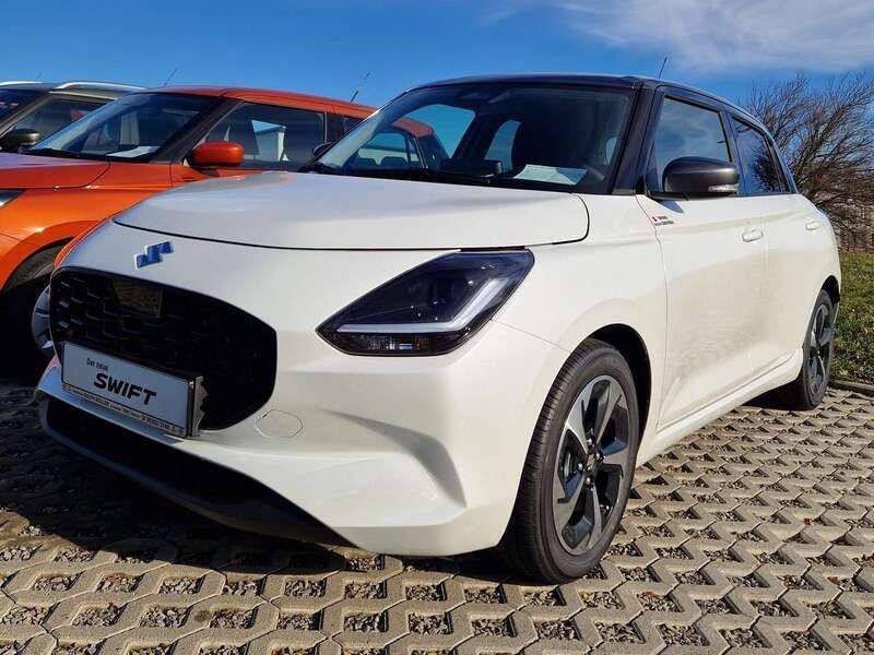 Pure/mineral gray Neu 2025 Suzuki Swift Comfort+ Limousine | 23.610 € - Bild 1/4