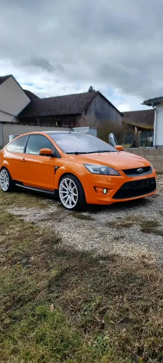 Gebraucht Ford Focus ST 225 PS (165 kW) 2009 Orange Coupé