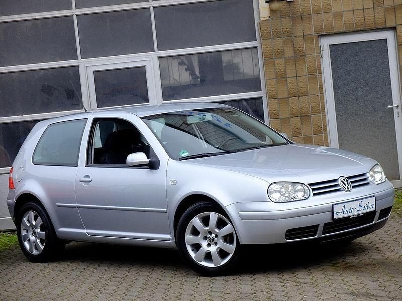 Silber Gebraucht 2003 VW Golf Pacific Limousine | 4.990 € (Teuer) - Bild 1/4