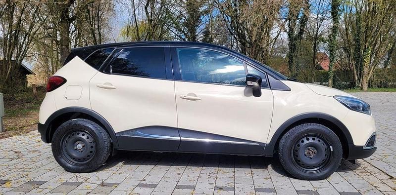 Gebraucht Renault Captur Intens 90 PS (66 kW) 2016 Beige SUV