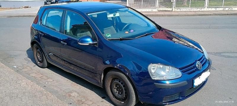 Gebraucht VW Golf IV 116 PS (85 kW) 2003 Blau Limousine