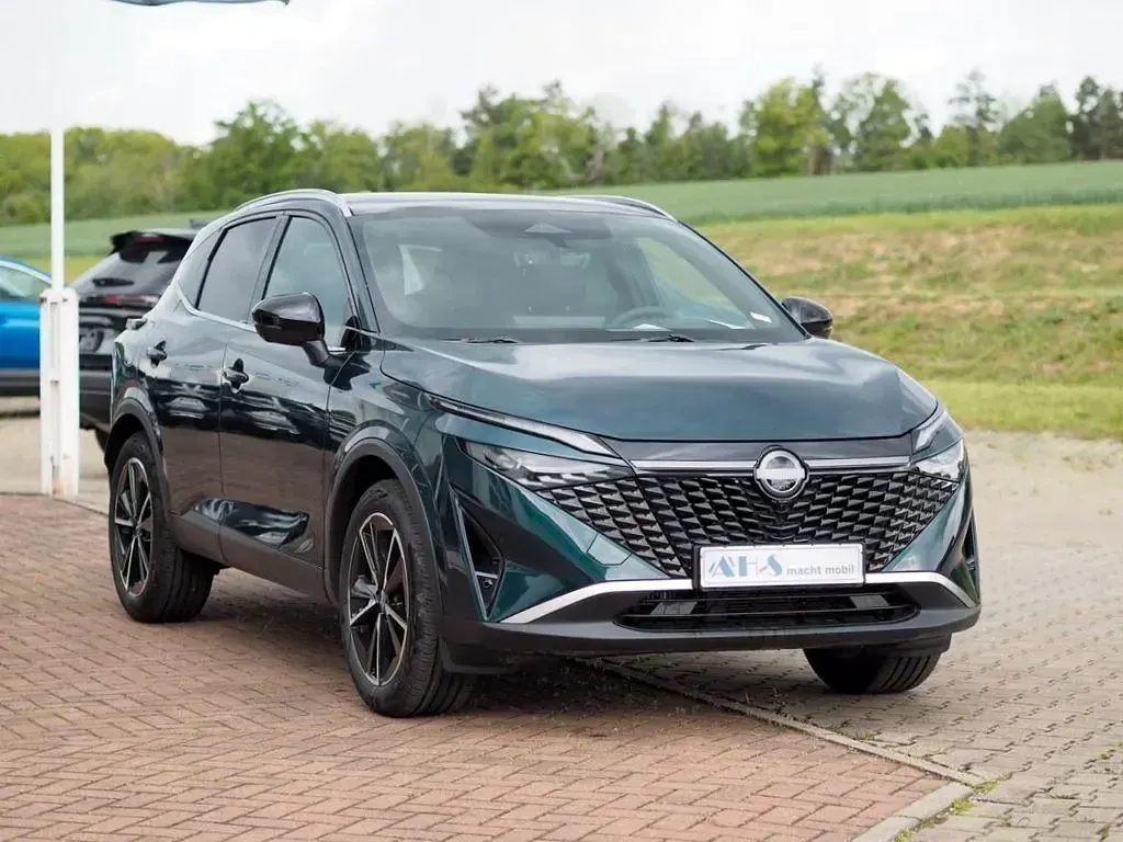 Neu Nissan Qashqai Tekna 158 PS (116 kW) 2026 Schwarz SUV
