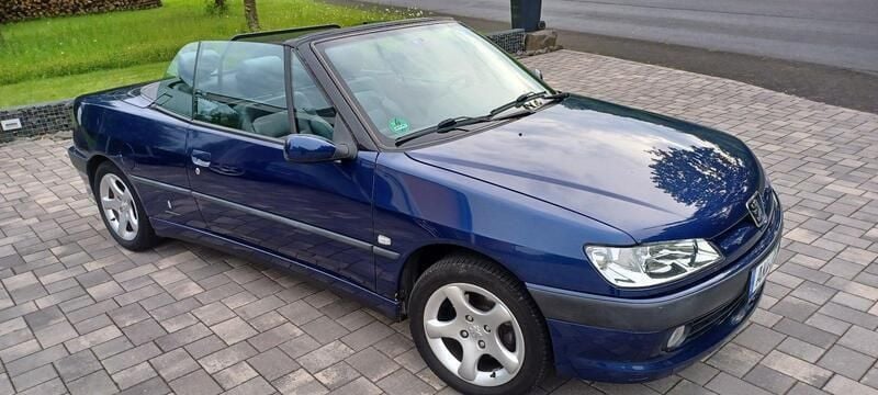 Blau Gebraucht 2001 Peugeot 306 Cabriolet Cabrio | 2.750 € (Fairer Preis) - Bild 1/4