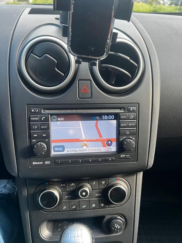 Schwarz Gebraucht 2012 Nissan Qashqai +2 SUV | 8.599 € (Fairer Preis) - Bild 1/4