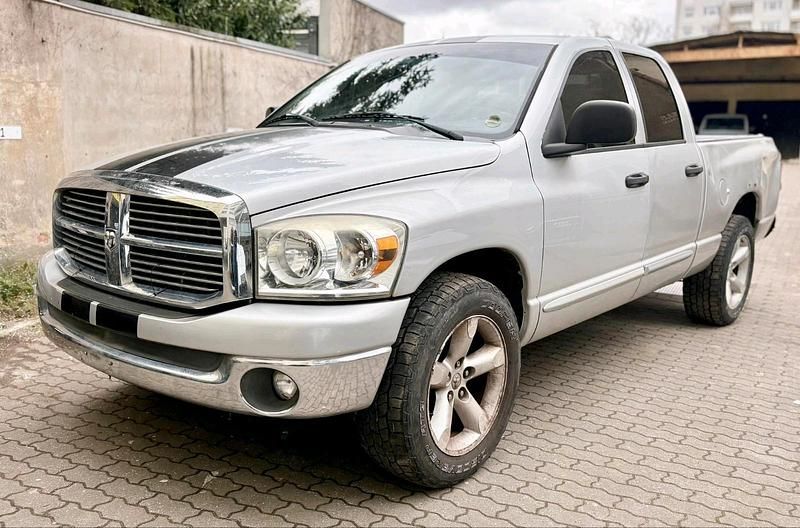 Gebraucht Dodge Magnum 239 PS (175 kW) 2007 Silber SUV