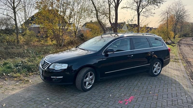 Schwarz Gebraucht 2009 VW Passat Kombi | 2.500 € (Guter Preis) - Bild 1/4