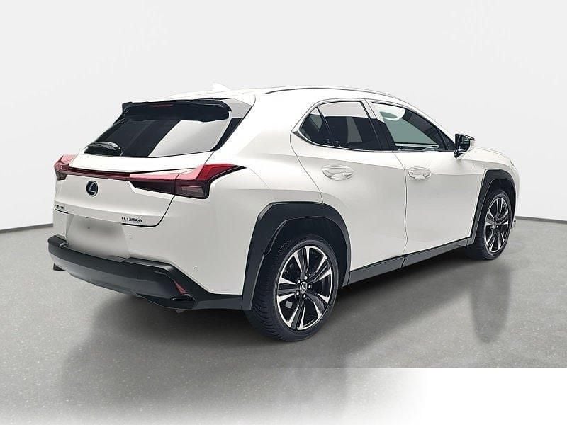 Gebraucht Lexus UX 145 PS (106 kW) 2020 Metallic SUV