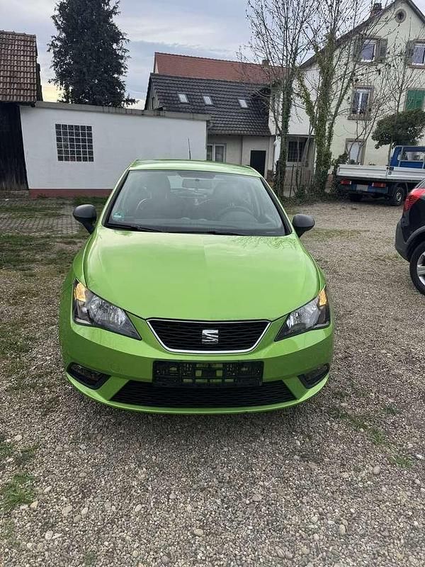 Gebraucht Seat Ibiza Reference 90 PS (66 kW) 2016 "lima" grun Kleinwagen