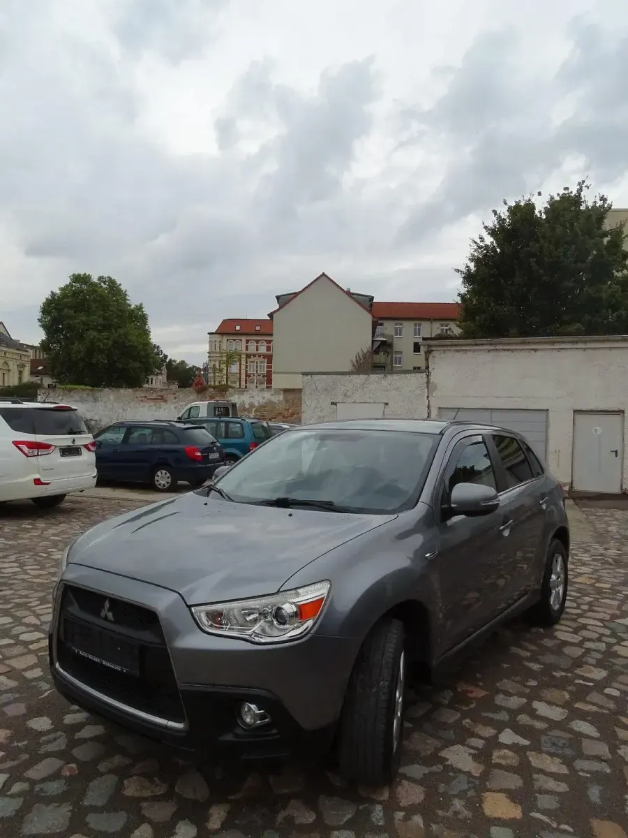 Gebraucht Mitsubishi ASX 117 PS (86 kW) 2010 Grau SUV