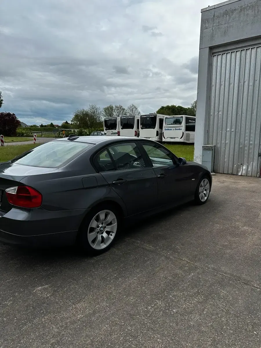 Usata BMW 320 163 CV (119 kW) 2006 Grigio Berlina